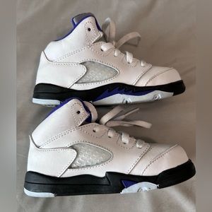 JORDAN 5 retro dark concord (TD) like new. 8c